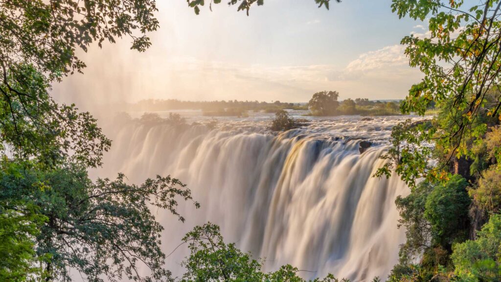 A Travel Advisor’s Perspective: Ilze’s Journey to the Majestic Victoria Falls - Featured Image